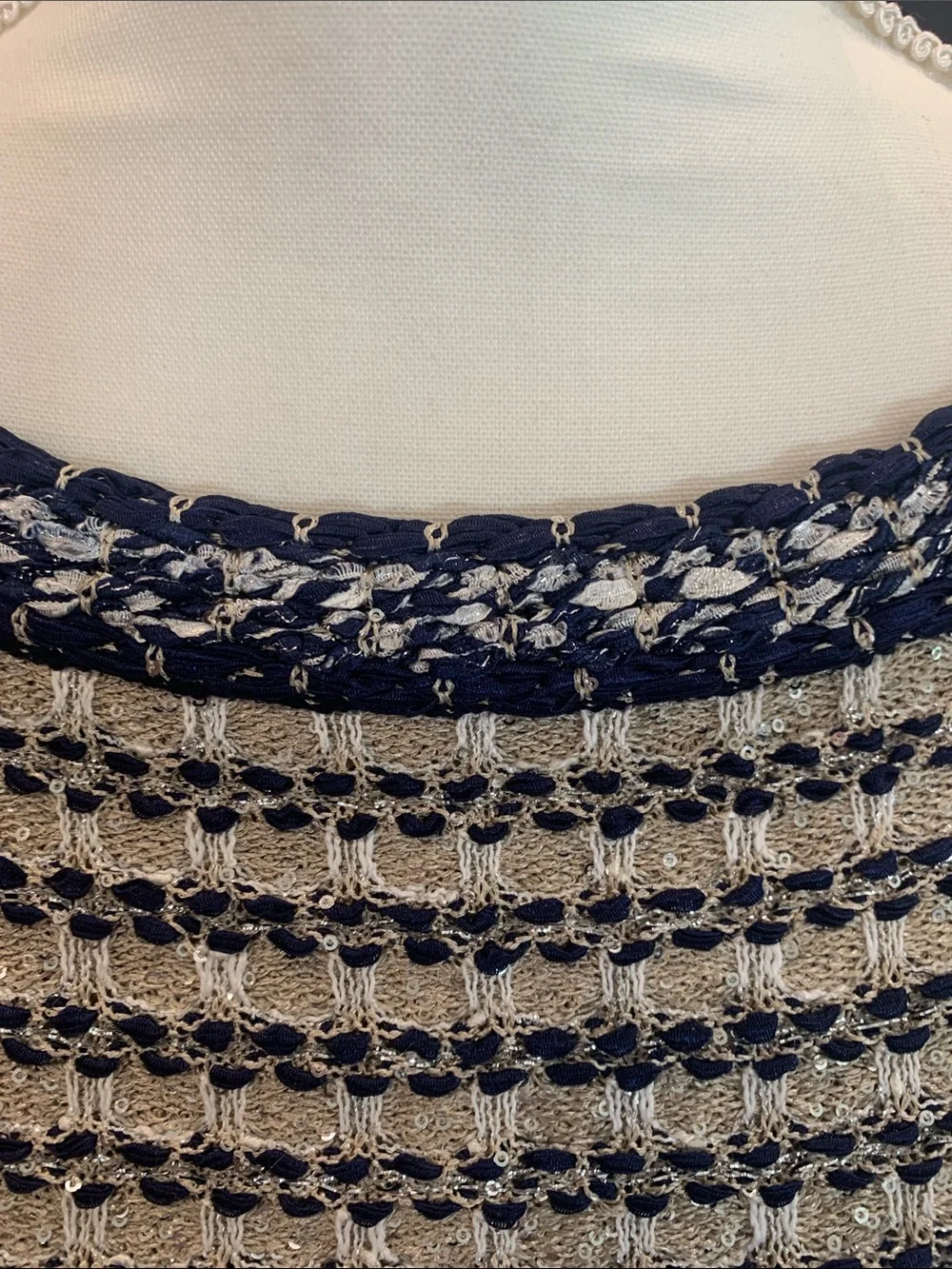 St John Couture Textured Knit Sweater in Cream and Navy. Small Like new